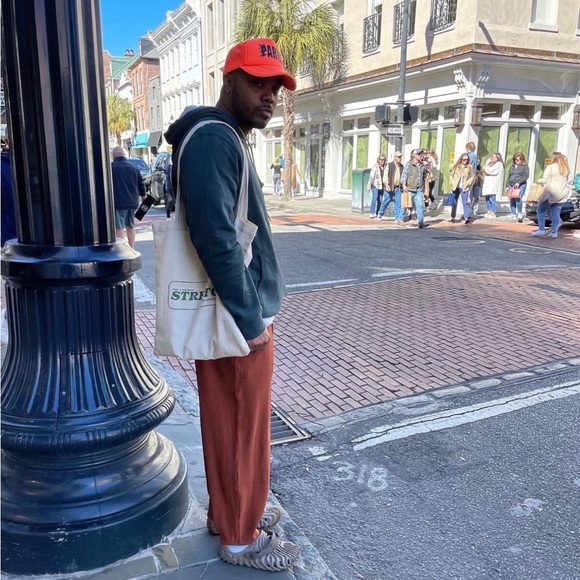 Meet your Posher, Max - Picture 8 of 9